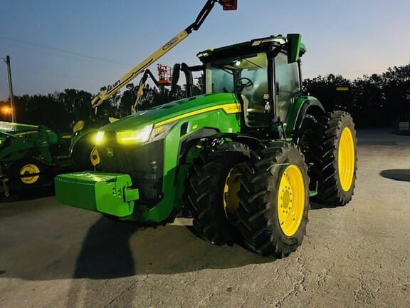 2024 John Deere 8R 410 Equipment Image0