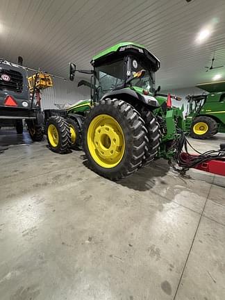 Image of John Deere 8R 410 equipment image 2