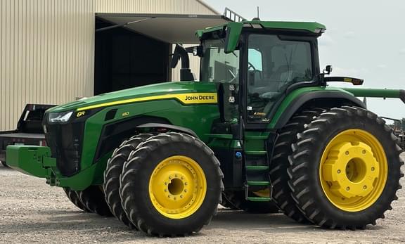 Image of John Deere 8R 410 equipment image 2
