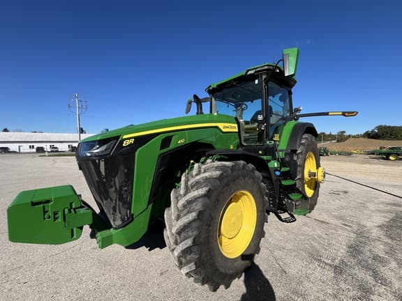Image of John Deere 8R 410 equipment image 2