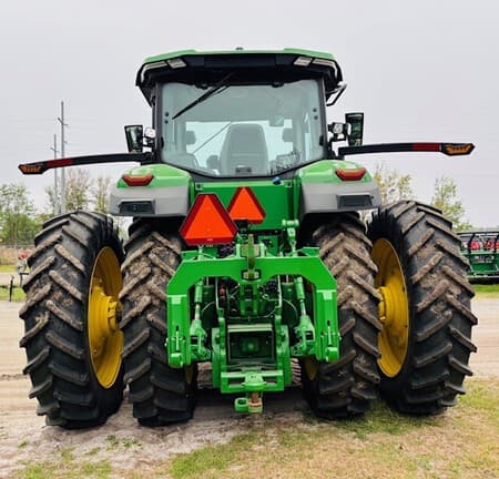 Image of John Deere 8R 410 equipment image 4