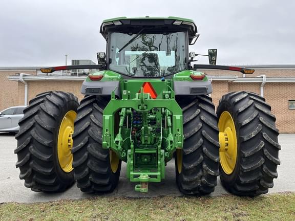Image of John Deere 8R 410 equipment image 2
