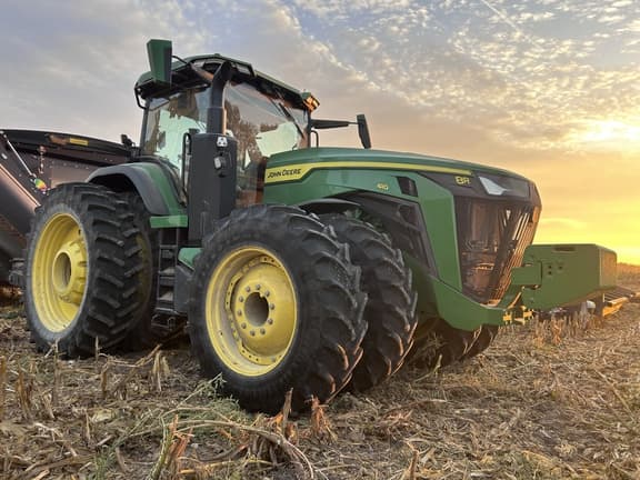 Image of John Deere 8R 410 Primary image