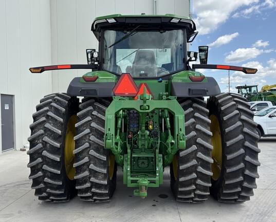 Image of John Deere 8R 410 equipment image 3