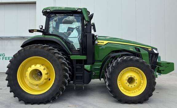 Image of John Deere 8R 410 equipment image 1