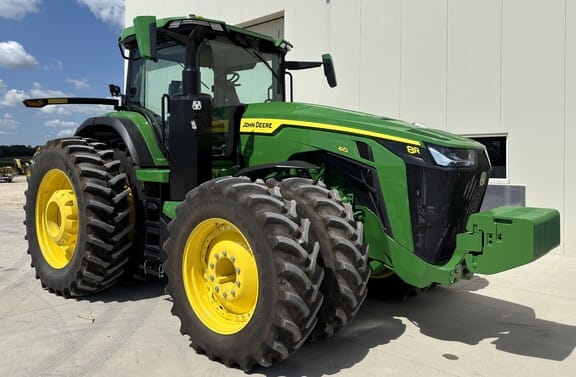 2024 John Deere 8R 410 Equipment Image0