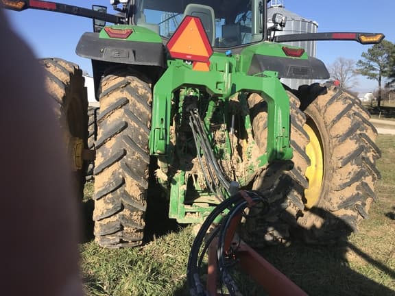 Image of John Deere 8R 410 equipment image 3