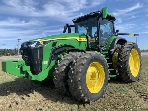 Image of John Deere 8R 410 Primary image