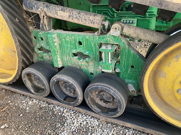 Image of John Deere 8RT 340 equipment image 3