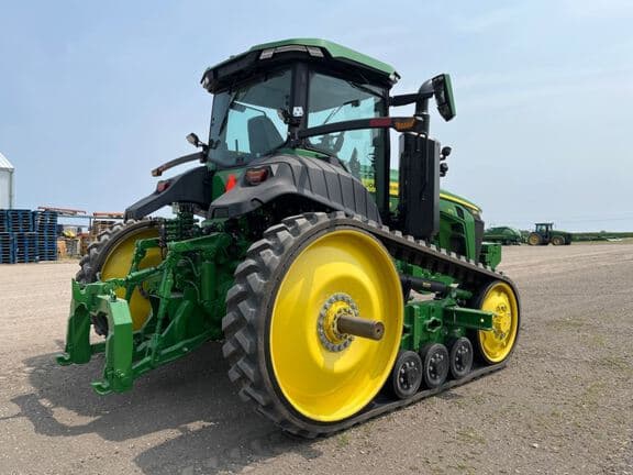 Image of John Deere 8RT 370 equipment image 4