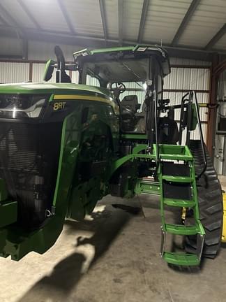 Image of John Deere 8RT 370 equipment image 1