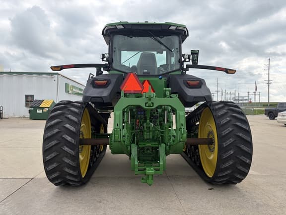 Image of John Deere 8RT 370 equipment image 3