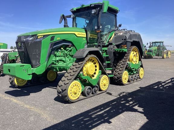 2024 John Deere 8RX 370 Equipment Image0