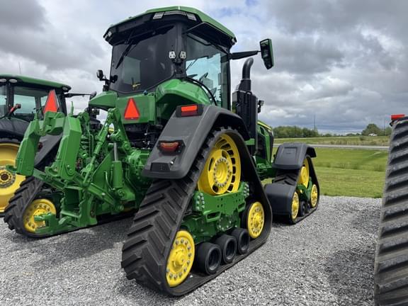 Image of John Deere 8RX 370 equipment image 2