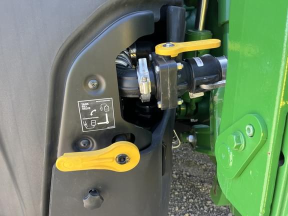 Image of John Deere 8RX 370 equipment image 4