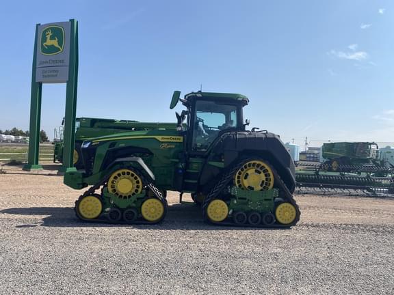 Image of John Deere 8RX 370 equipment image 1