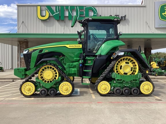 2024 John Deere 8RX 370 Equipment Image0