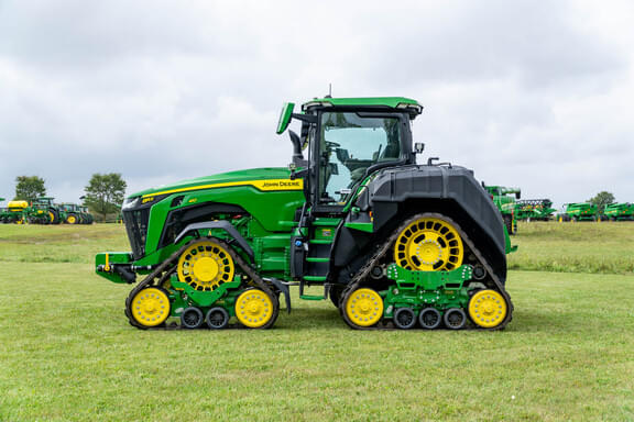 Image of John Deere 8RX 410 equipment image 1