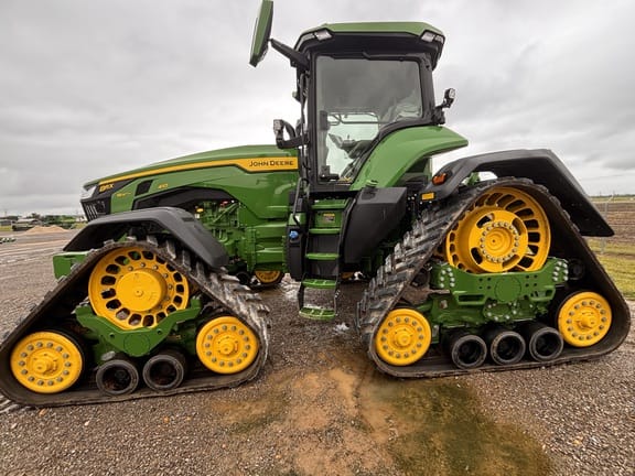 2025 John Deere 8RX 410 Equipment Image0