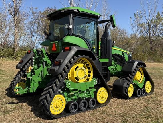Image of John Deere 8RX 410 equipment image 2