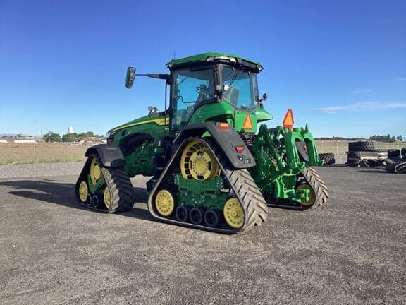 Image of John Deere 8RX 410 equipment image 2