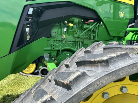 Image of John Deere 8RX 410 equipment image 4