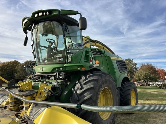Image of John Deere 9700 Primary image