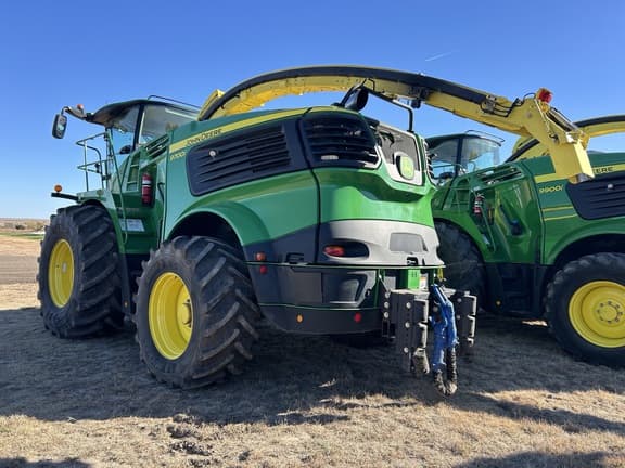 Image of John Deere 9700 equipment image 3