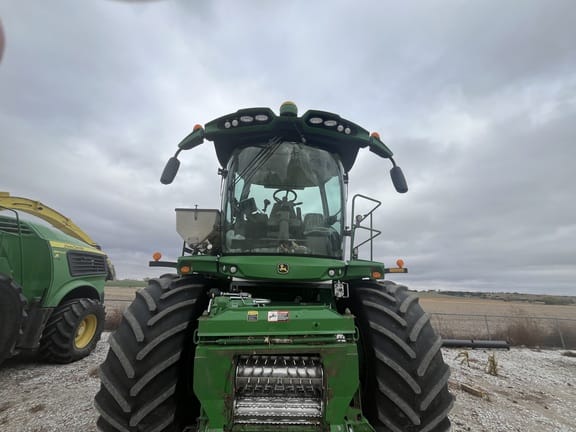 2024 John Deere 9800 Equipment Image0