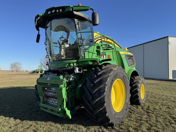 Image of John Deere 9900 Primary image