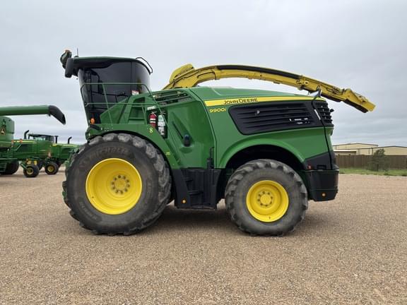 Image of John Deere 9900 equipment image 1