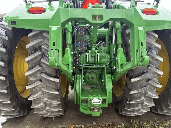 Image of John Deere 9R 440 equipment image 3