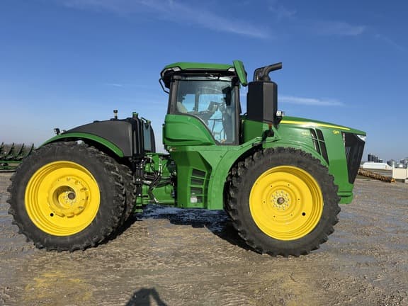 Image of John Deere 9R 440 equipment image 2