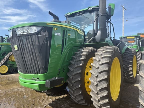 Image of John Deere 9R 440 Primary image