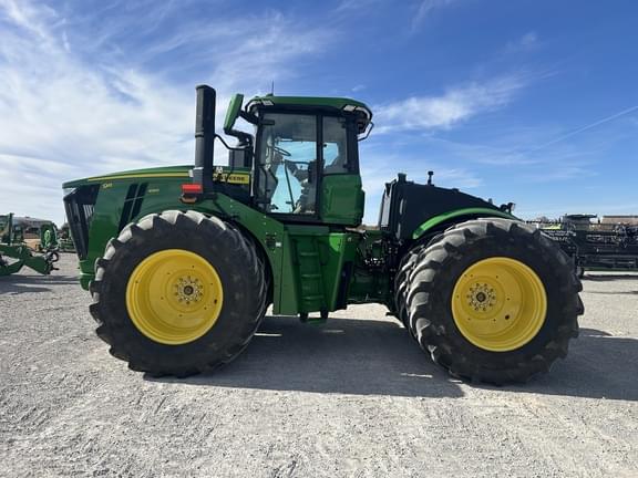 Image of John Deere 9R 490 equipment image 1