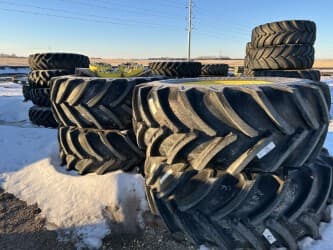 Image of John Deere 9R 490 equipment image 4