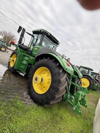 Image of John Deere 9R 490 equipment image 1