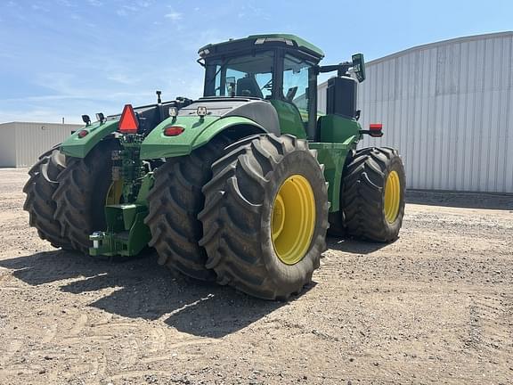 Image of John Deere 9R 490 equipment image 2