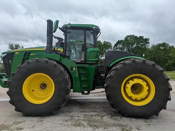 Image of John Deere 9R 540 equipment image 2