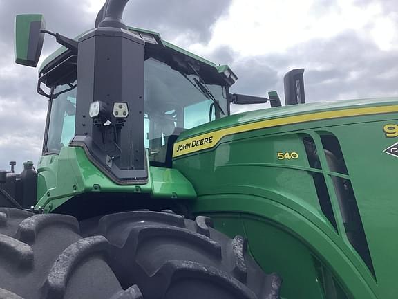 Image of John Deere 9R 540 equipment image 2