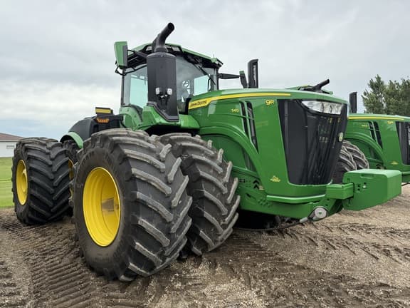 Image of John Deere 9R 540 equipment image 1
