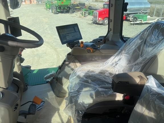 Image of John Deere 9R 590 equipment image 4