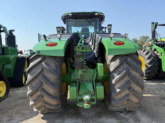 Image of John Deere 9R 590 equipment image 1