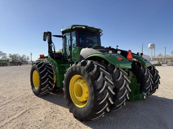 Image of John Deere 9R 590 equipment image 2