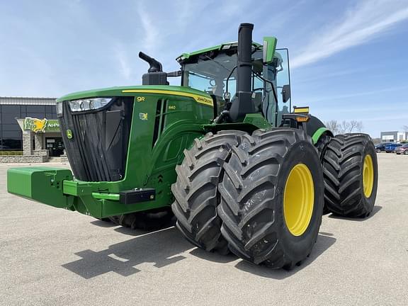 Image of John Deere 9R 640 Primary image