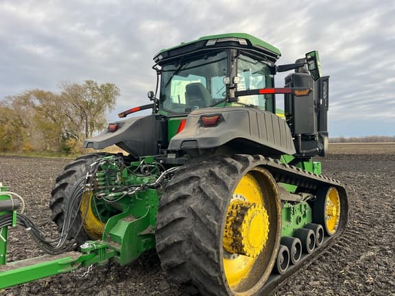 Image of John Deere 9RT 540 equipment image 2