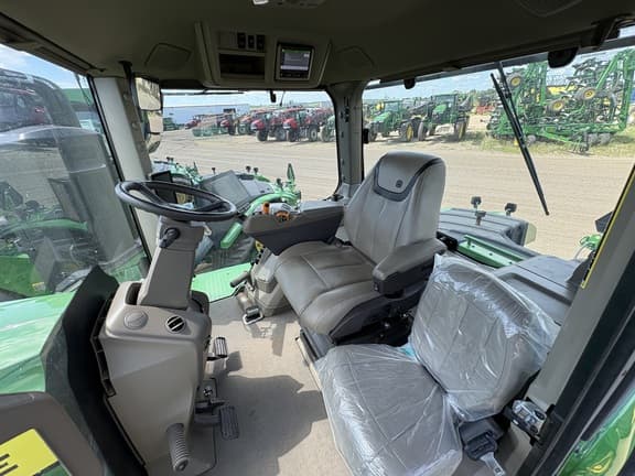 Image of John Deere 9RX 590 equipment image 4
