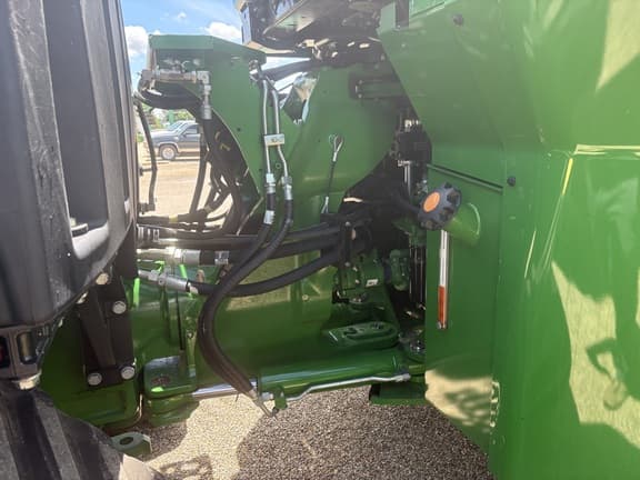 Image of John Deere 9RX 590 equipment image 4