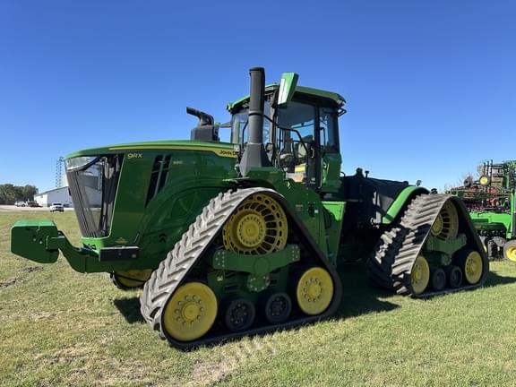 Image of John Deere 9RX 590 equipment image 2
