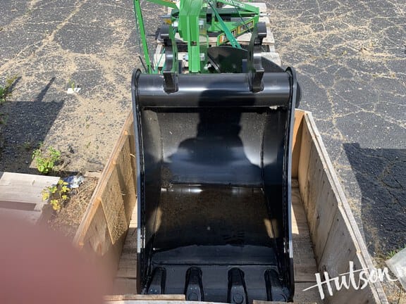 2024 John Deere BYT10978 Equipment Image0